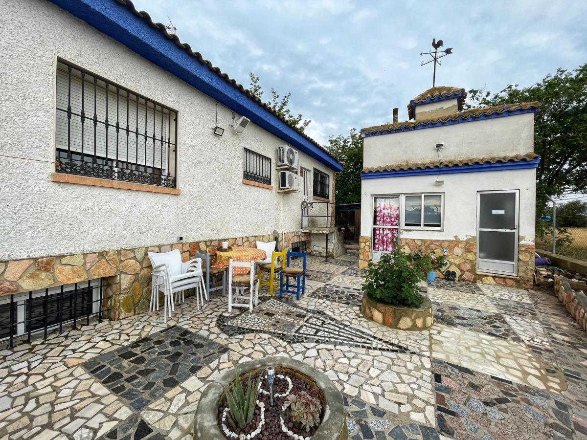 Villa Rosi Albacete Bagian luar foto